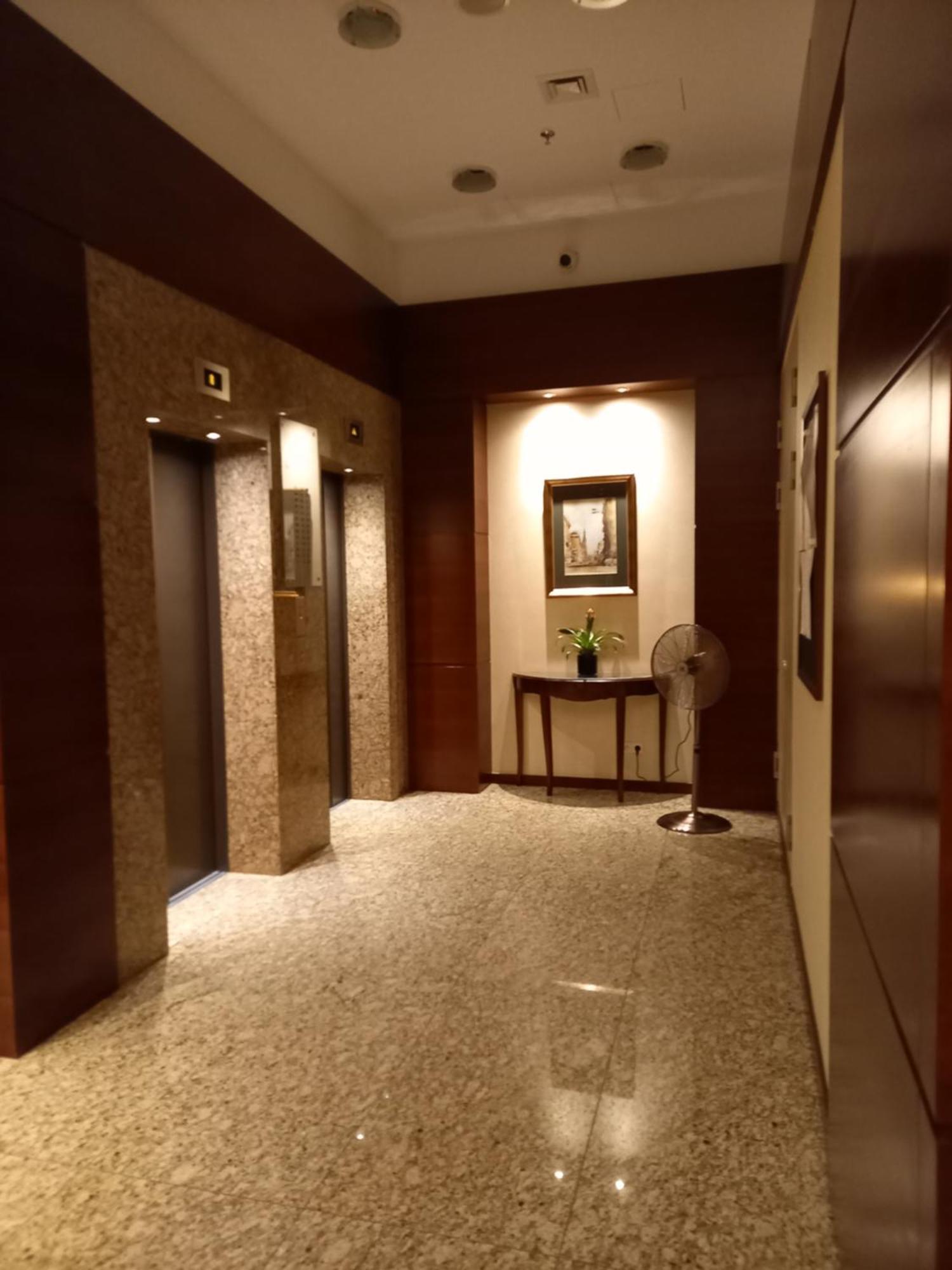 Vip Atelier Centrum Bagno * Warszawa