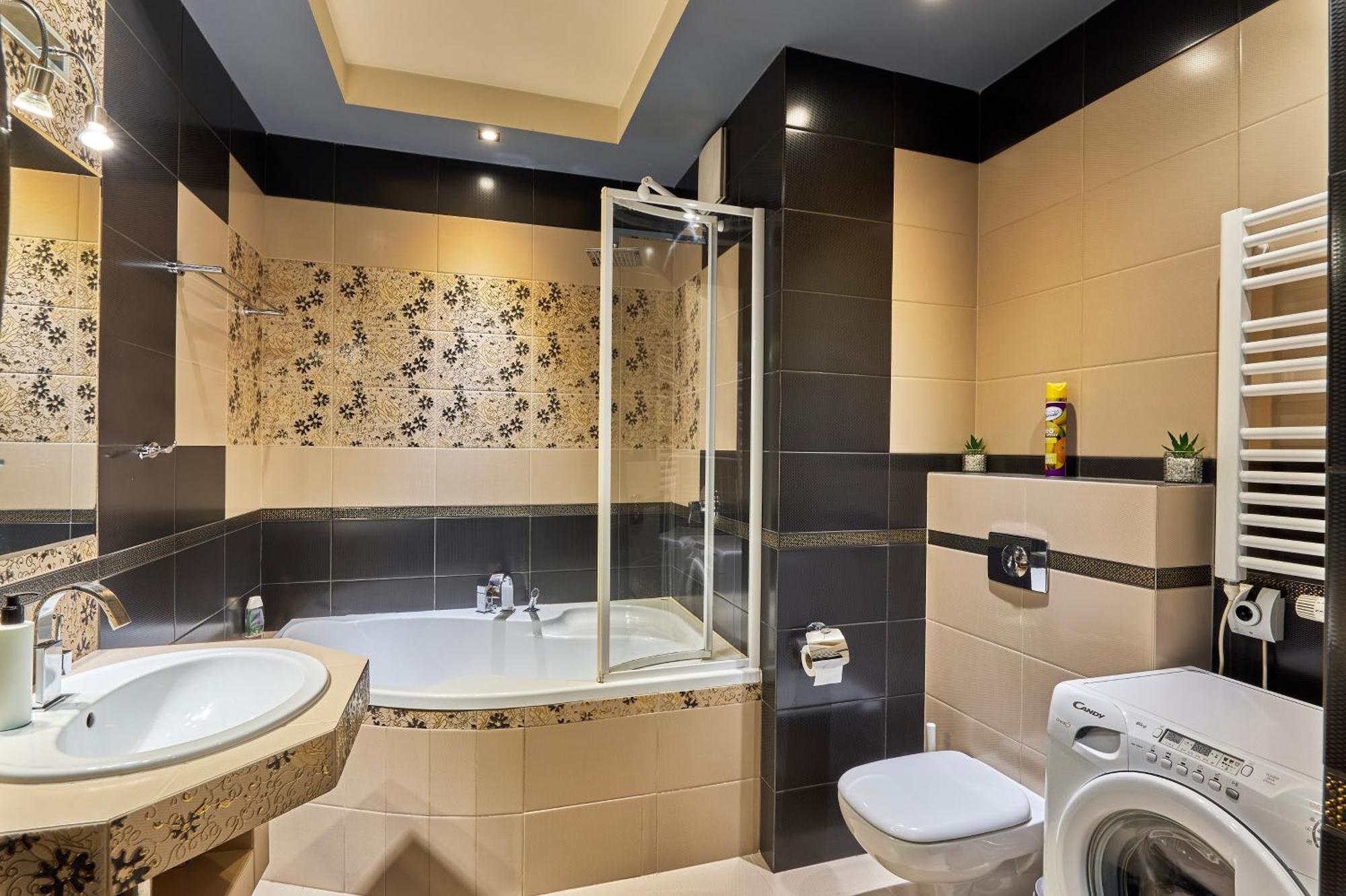 Apartament Vip Atelier Centrum Bagno